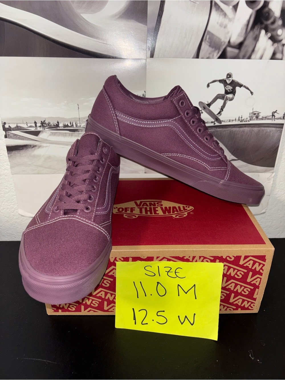 Vans Old Skool sz 11.0 Men’s 12.5 Woman